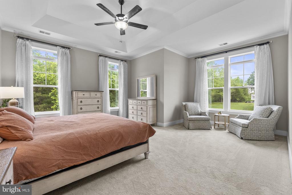 Warrenton, Virginia, 20187, United States, 4 Bedrooms Bedrooms, ,4 BathroomsBathrooms,Residential,For Sale,2048905