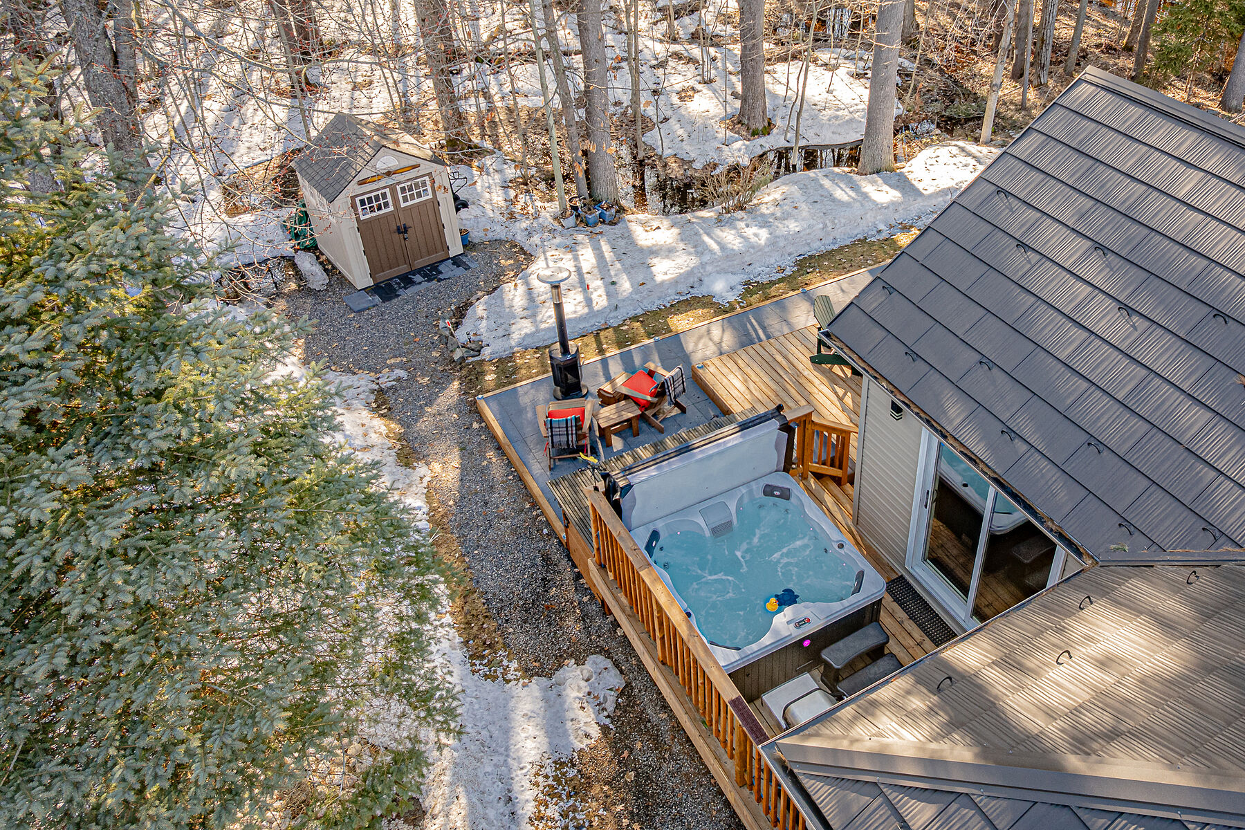  Immaculate Pineridge Bungalow - 物件實景