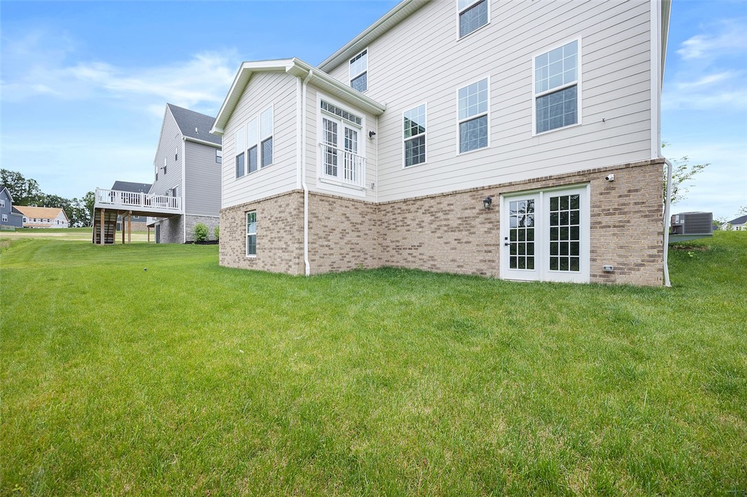 Marshall, Pennsylvania, 15005, United States, 6 Bedrooms Bedrooms, ,5 BathroomsBathrooms,Residential,For Sale,1866594