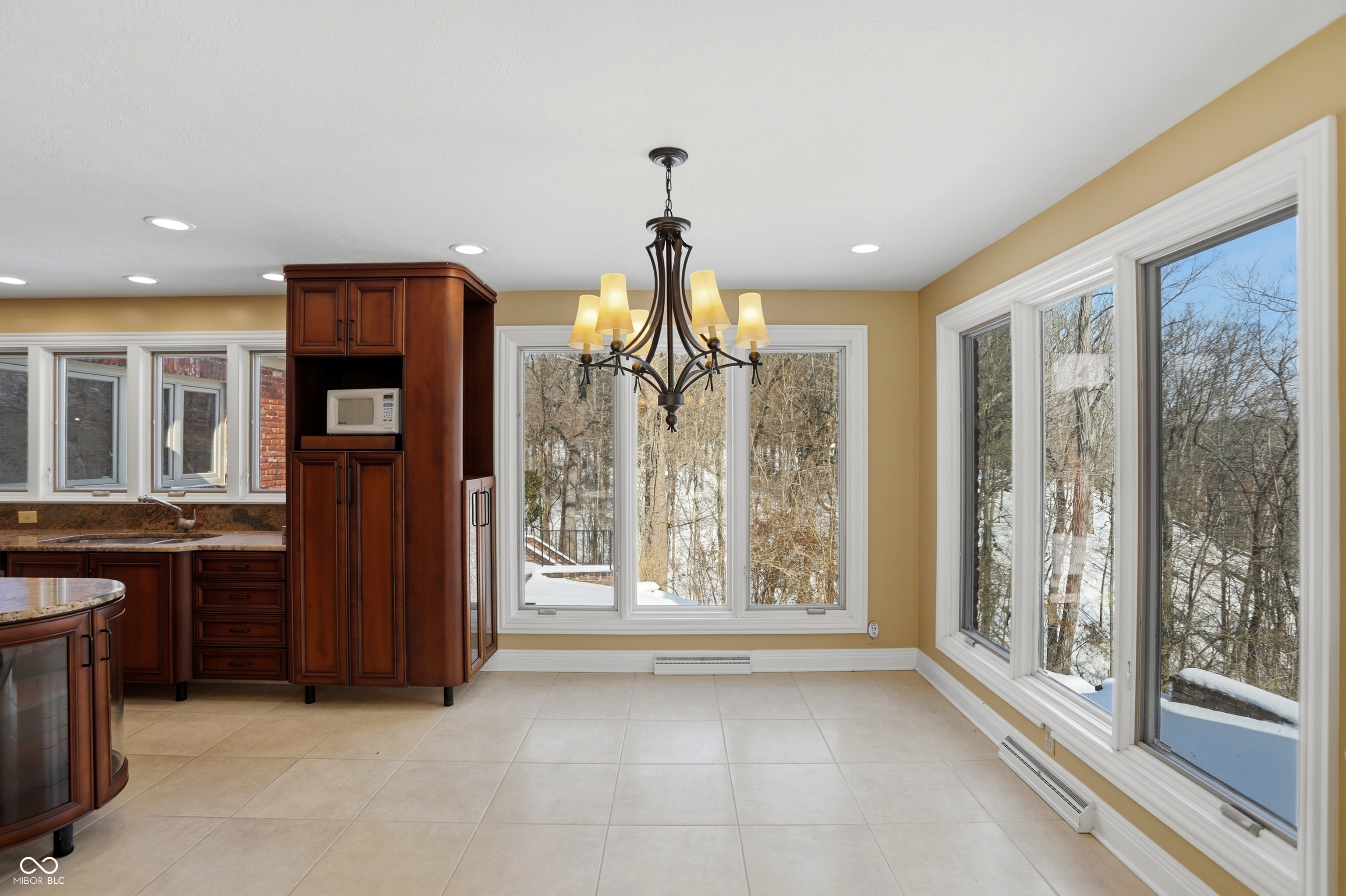 Indianapolis, Indiana, 46256, United States, 6 Bedrooms Bedrooms, ,10 BathroomsBathrooms,Residential,For Sale,2016946