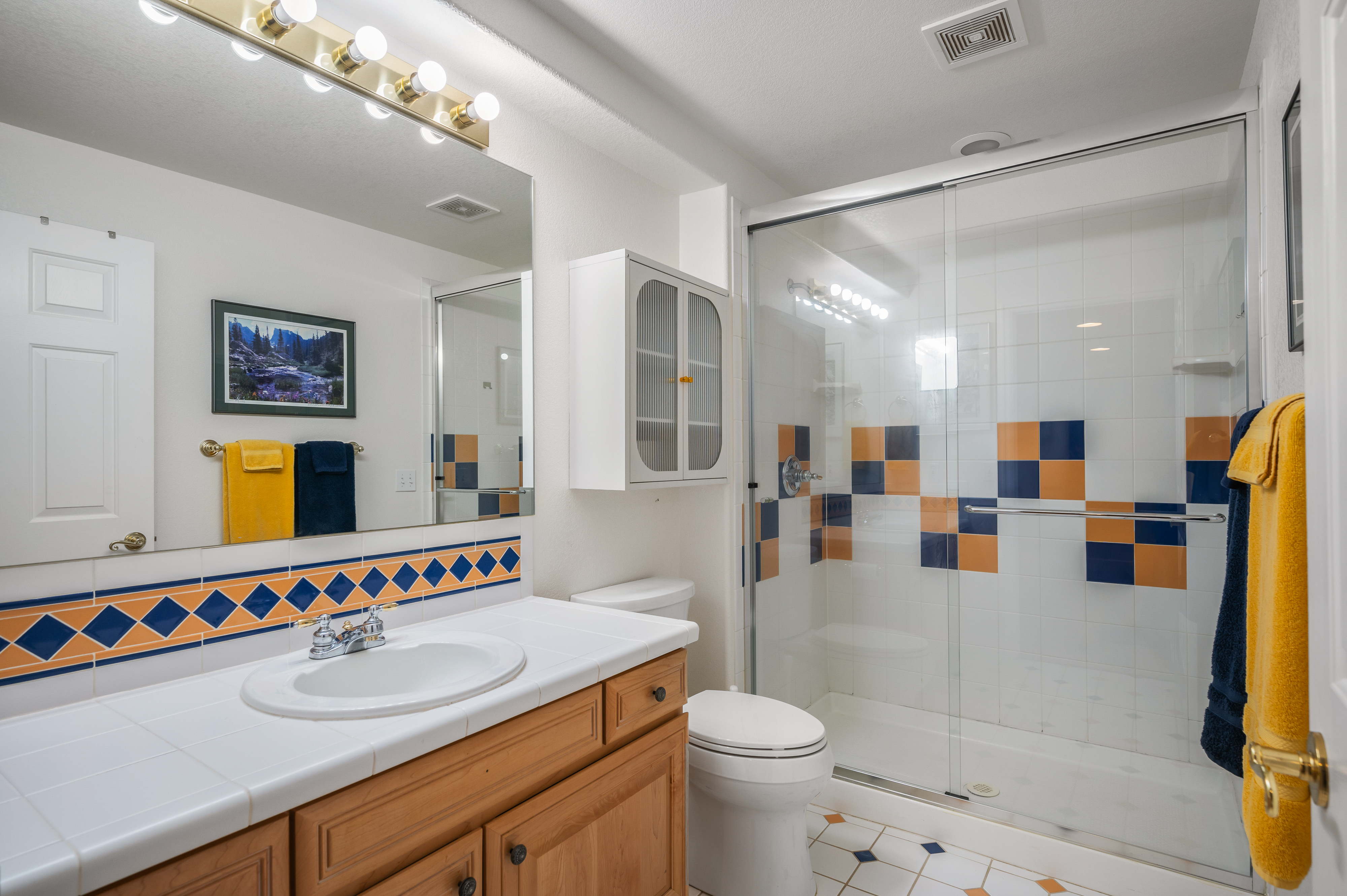  Luxury And Elegance Greet You At Every Turn In This Beautiful Home - 物件實景