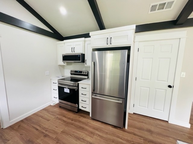 Yale, Oklahoma, 74085, United States, 3 Bedrooms Bedrooms, ,Residential,For Sale,1935911
