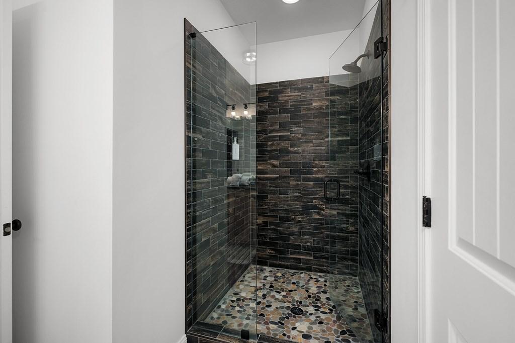 Ellijay, Georgia, 30540, United States, 4 Bedrooms Bedrooms, ,4 BathroomsBathrooms,Residential,For Sale,1752993