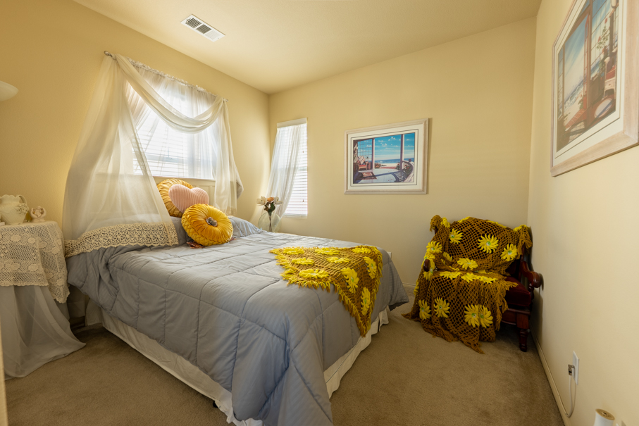 Ontario, California, 91762, United States, 3 Bedrooms Bedrooms, ,3 BathroomsBathrooms,Residential,For Sale,2013085