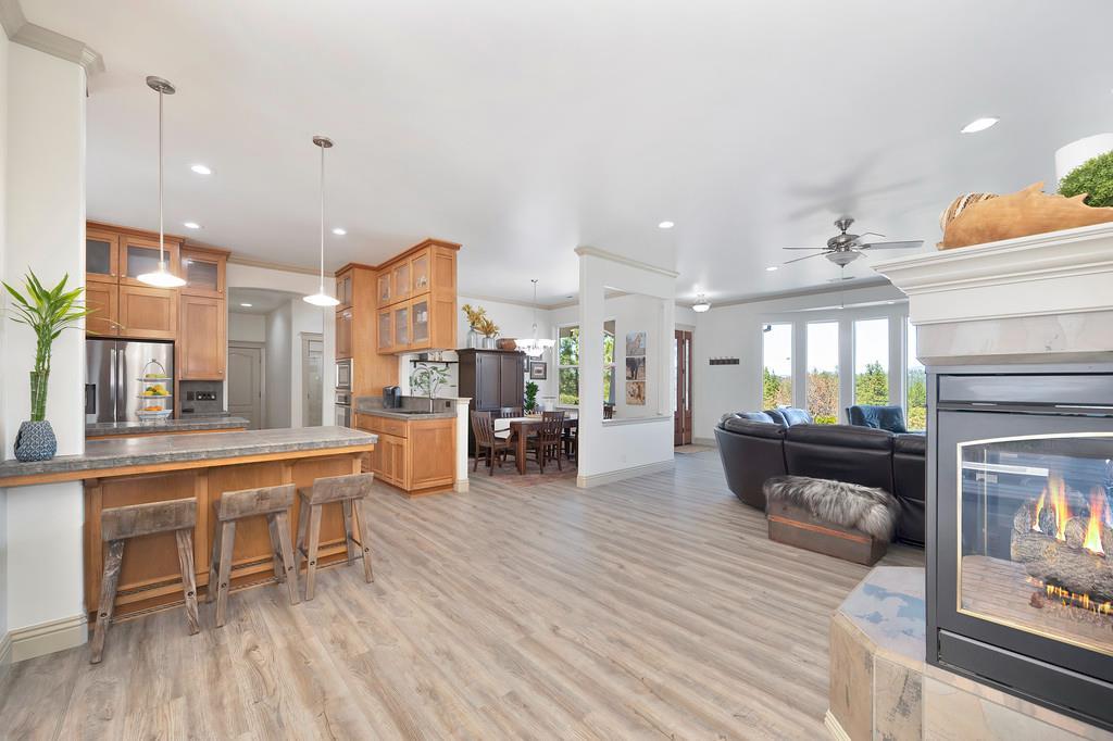 Placerville, California, 95667, United States, 4 Bedrooms Bedrooms, ,3 BathroomsBathrooms,Residential,For Sale,1872985