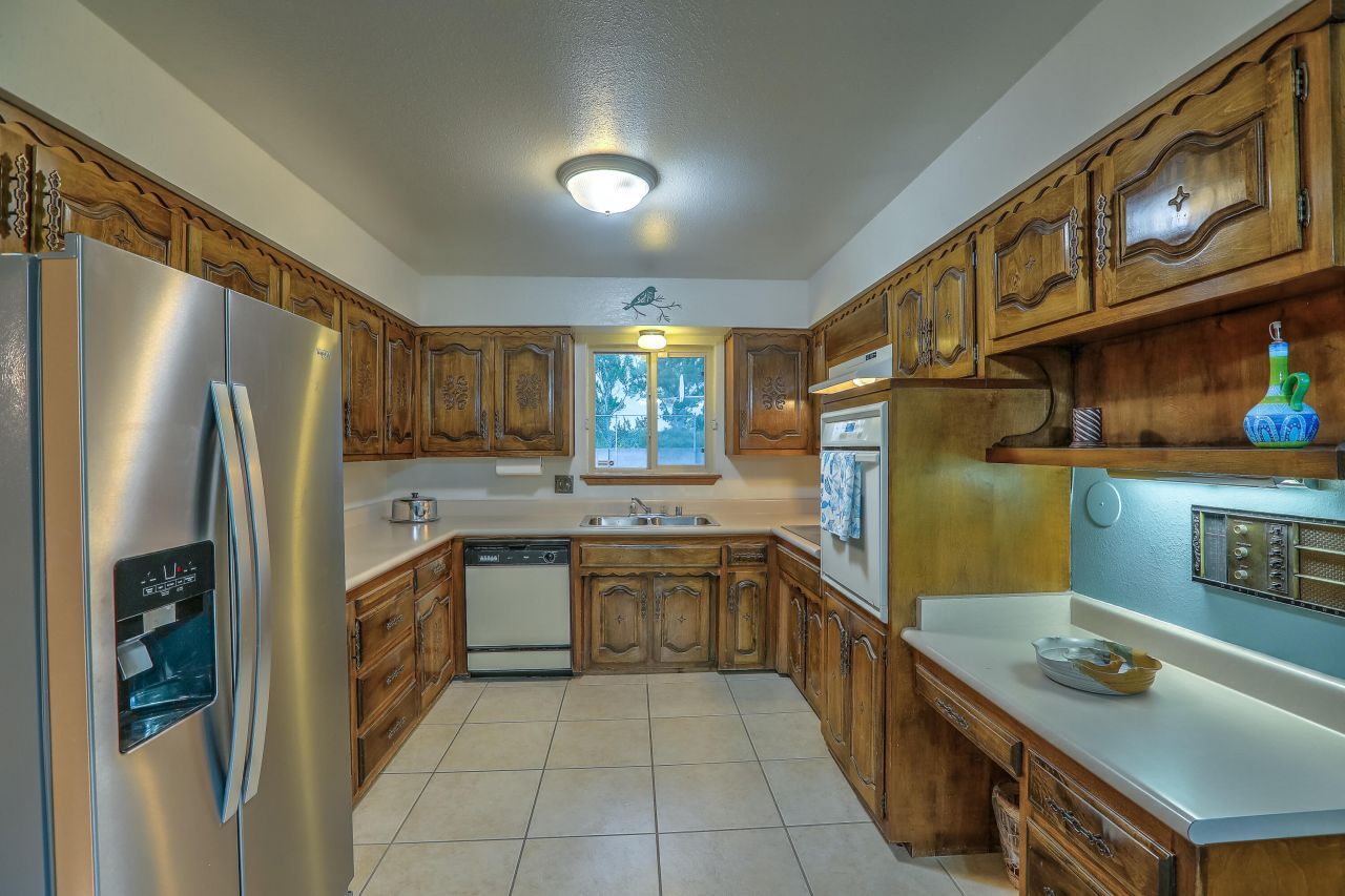 Albuquerque, New Mexico, 87109, United States, 4 Bedrooms Bedrooms, ,3 BathroomsBathrooms,Residential,For Sale,1940496