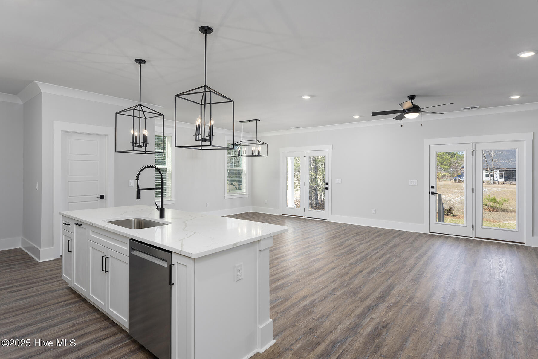 Bolivia, North Carolina, 28422, United States, 4 Bedrooms Bedrooms, ,3 BathroomsBathrooms,Residential,For Sale,1804361