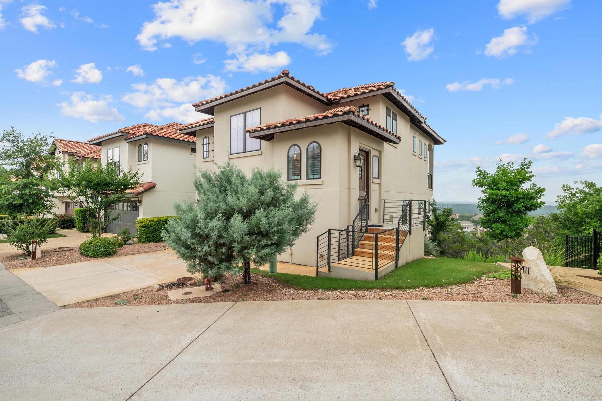 Austin, Texas, 78738, United States, 3 Bedrooms Bedrooms, ,3 BathroomsBathrooms,Residential,For Sale,1907781