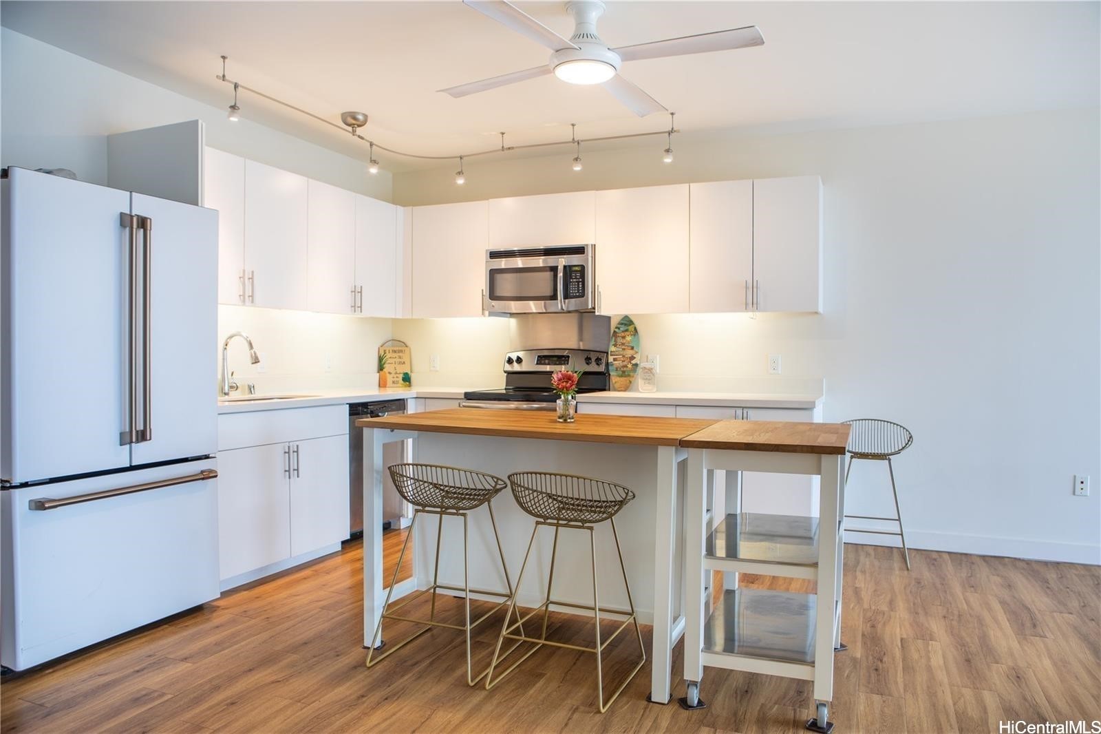 Kapiolani Blvd, Honolulu, HI 96813 #1