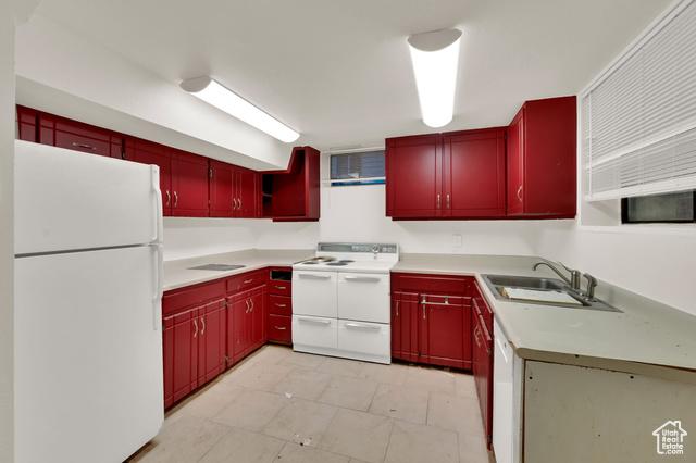 Centerville, Utah, 84014, United States, 4 Bedrooms Bedrooms, ,3 BathroomsBathrooms,Residential,For Sale,1983489