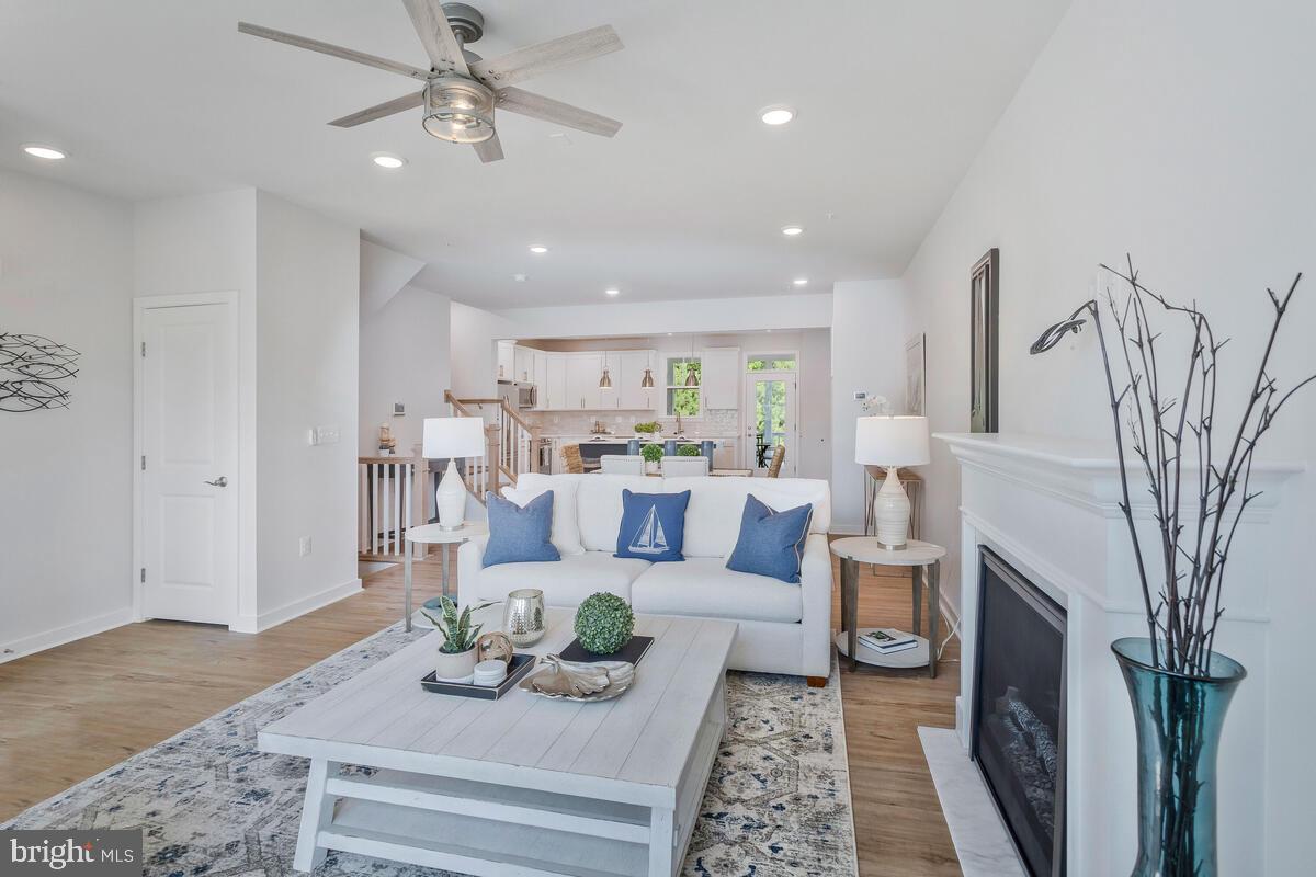 Annapolis, Maryland, 21403, United States, 4 Bedrooms Bedrooms, ,3 BathroomsBathrooms,Residential,For Sale,1877456