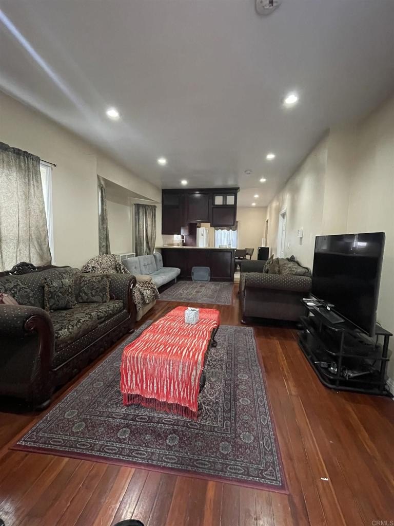 Los Angeles, California, 90026, United States, 2 Bedrooms Bedrooms, ,2 BathroomsBathrooms,Residential,For Sale,1850000