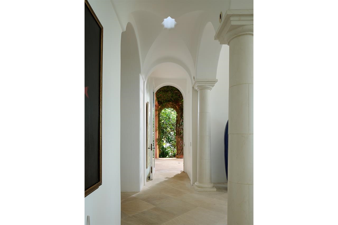 Lahaina, Hawaii, 96761, United States, 4 Bedrooms Bedrooms, ,5 BathroomsBathrooms,Residential,For Sale,1972639