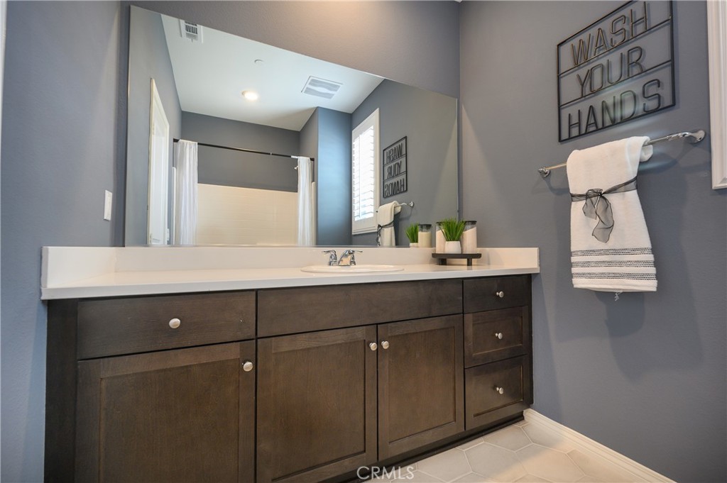 Winchester, California, 92596, United States, 3 Bedrooms Bedrooms, ,3 BathroomsBathrooms,Residential,For Sale,1869970