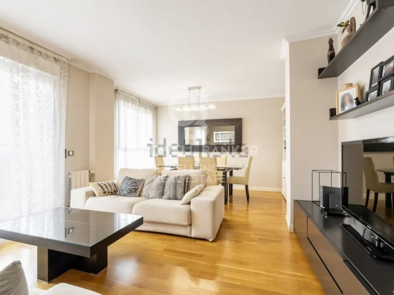 Valencia, Comunidad Valenciana, ES, 3 Bedrooms Bedrooms, ,2 BathroomsBathrooms,Residential,For Sale,1729480