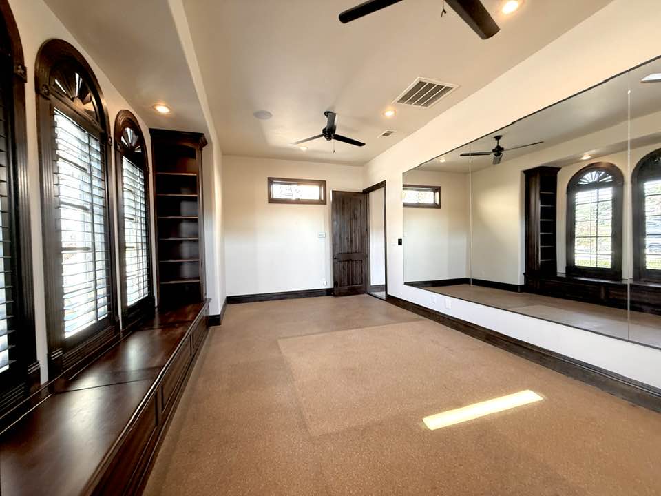 Carlsbad, New Mexico, 88220, United States, 4 Bedrooms Bedrooms, ,6 BathroomsBathrooms,Residential,For Sale,1974885