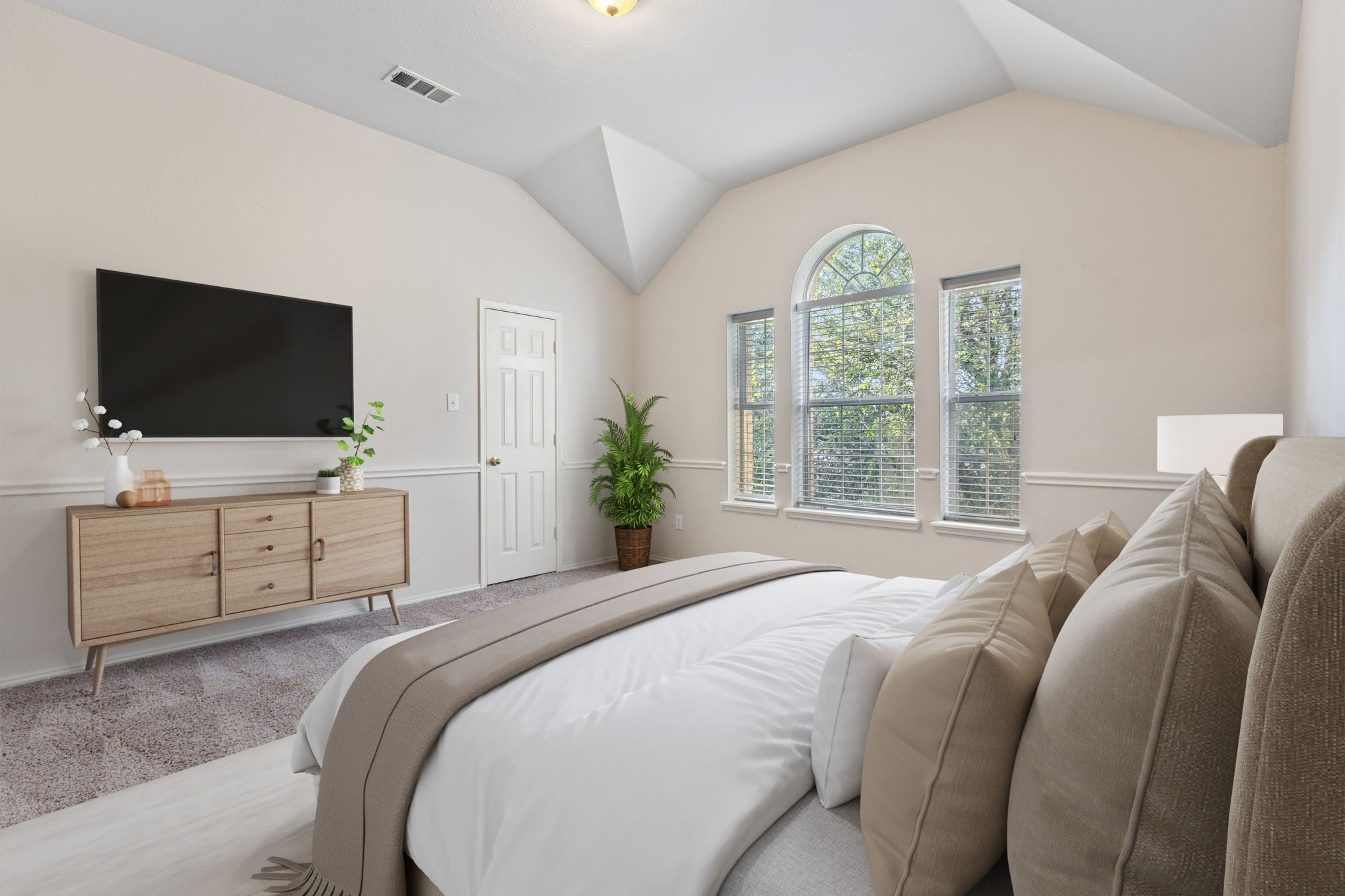 Frisco, Texas, 75035, United States, 5 Bedrooms Bedrooms, ,4 BathroomsBathrooms,Residential,For Sale,1977437