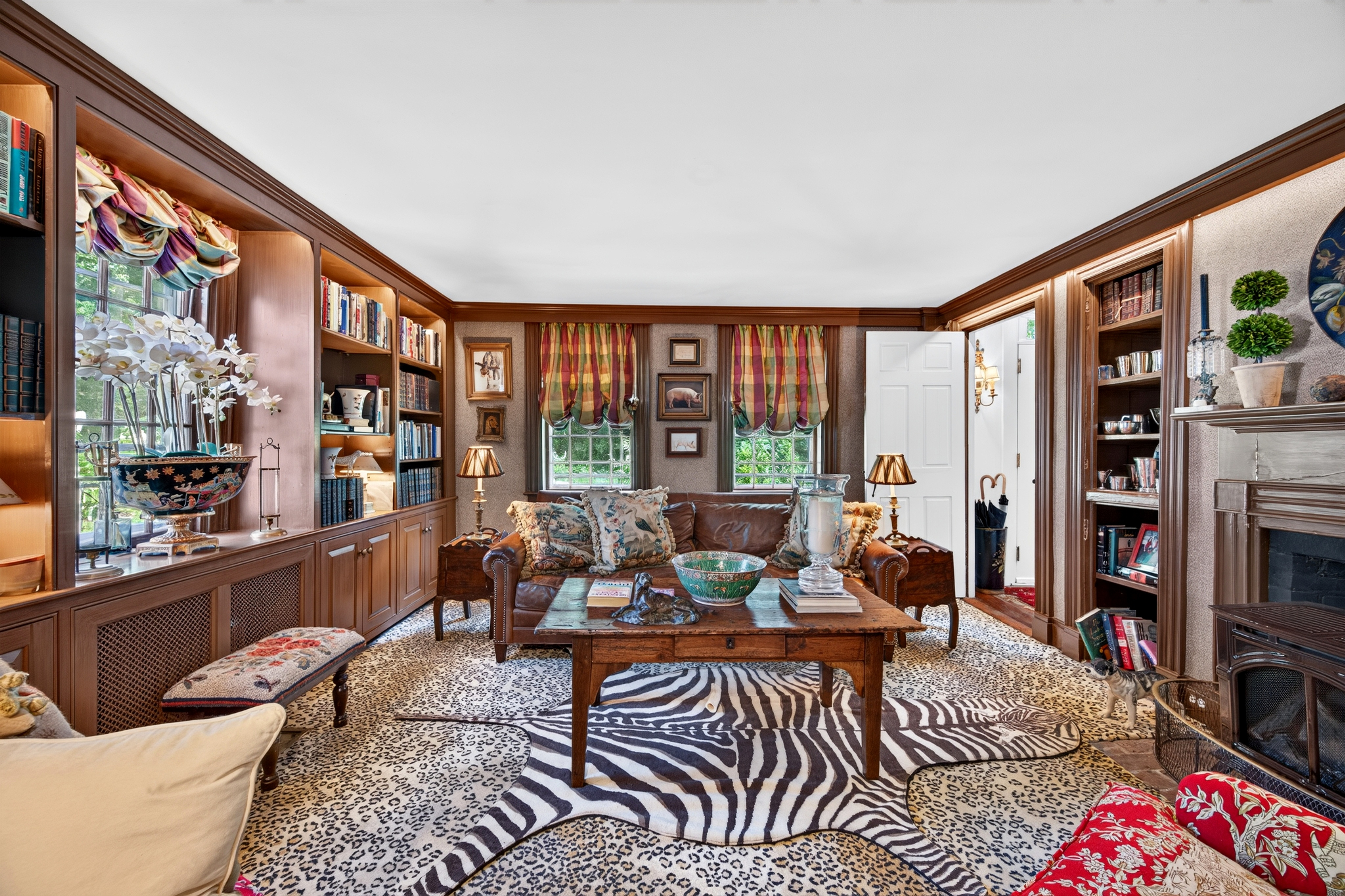  Elegant and Lovingly Maintained Antique Colonial - 物件實景