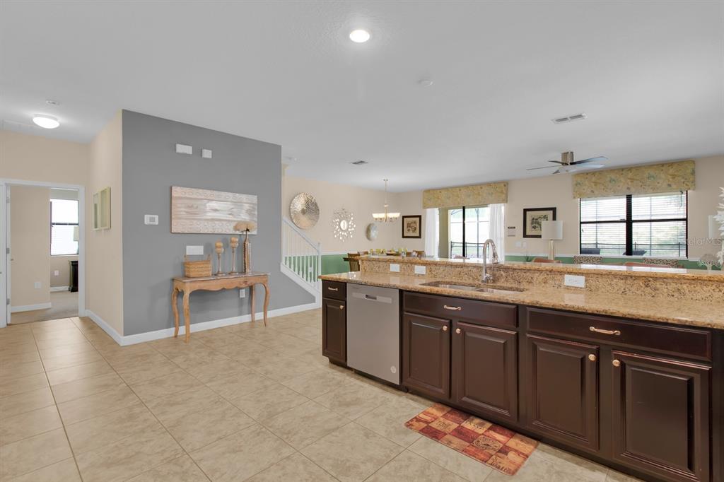 Davenport, Florida, 33896, United States, 8 Bedrooms Bedrooms, ,5 BathroomsBathrooms,Residential,For Sale,1827477