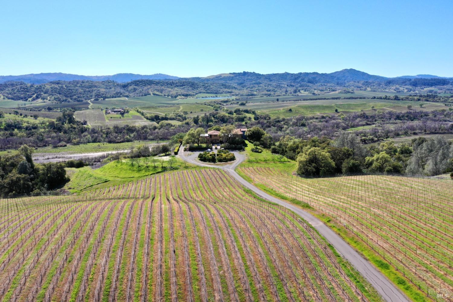 Cloverdale, California, 95425, United States, 5 Bedrooms Bedrooms, ,5 BathroomsBathrooms,Residential,For Sale,1759747