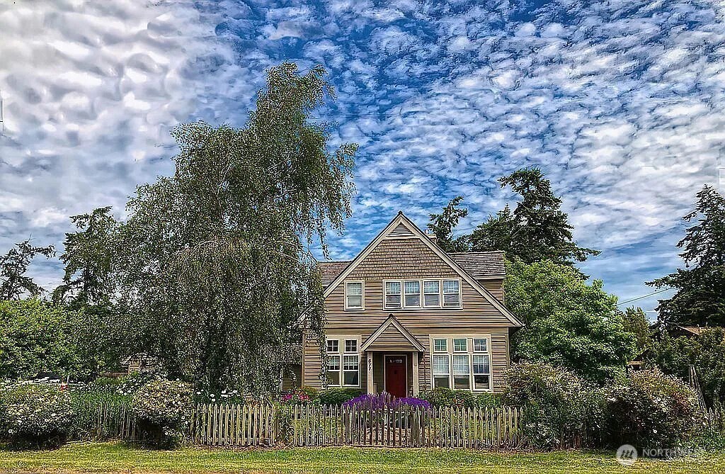 Oak Harbor, Washington, 98277, United States, 3 Bedrooms Bedrooms, ,2 BathroomsBathrooms,Residential,For Sale,1982264