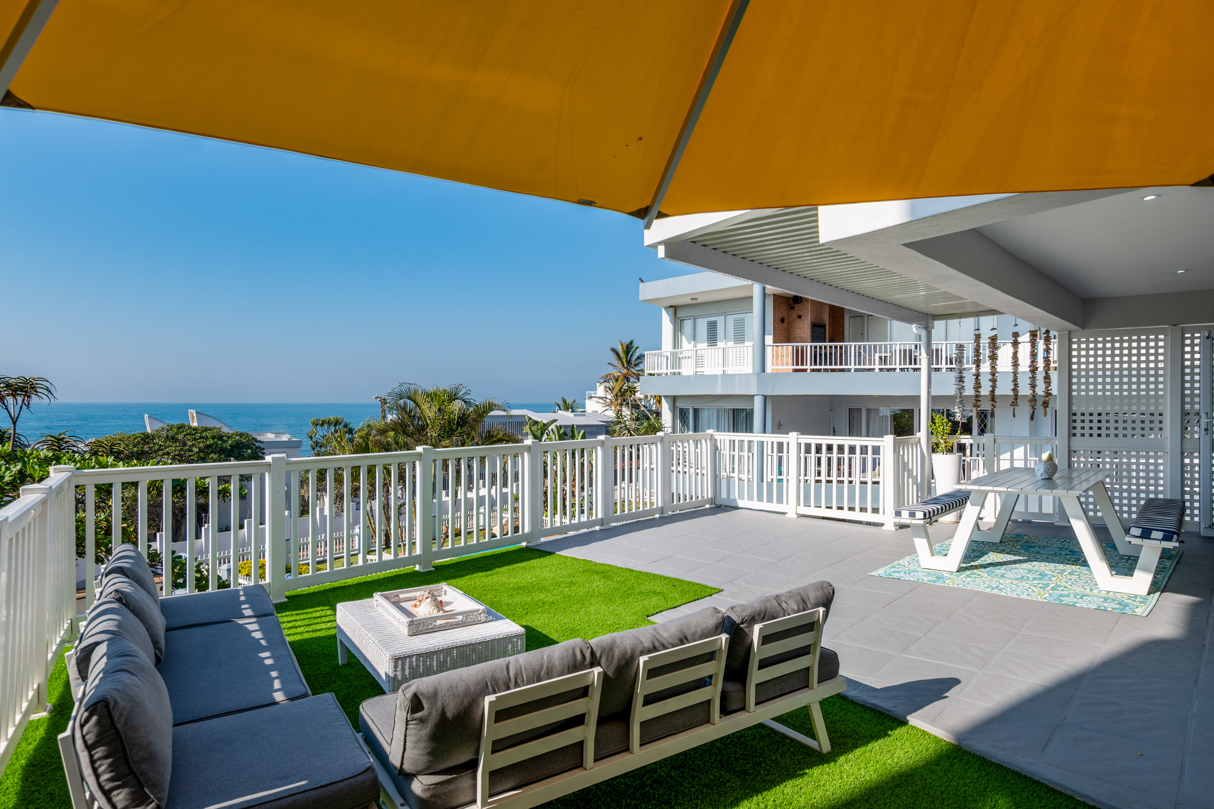 Newly Renovated Coastal Residence with Spectacular Ocean Views in Shaka