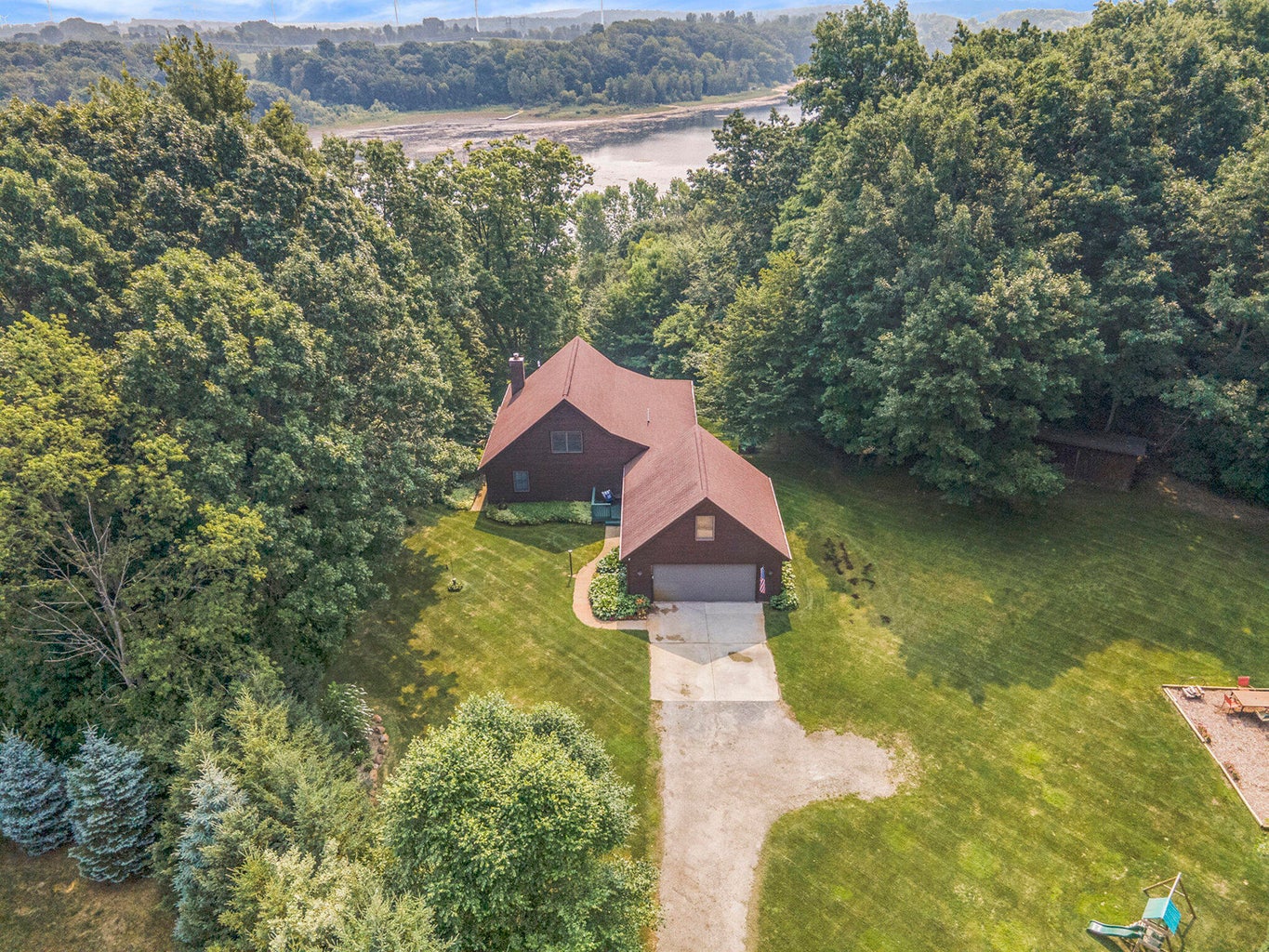 Ludington, Michigan, 49431, United States, 3 Bedrooms Bedrooms, ,3 BathroomsBathrooms,Residential,For Sale,1978404