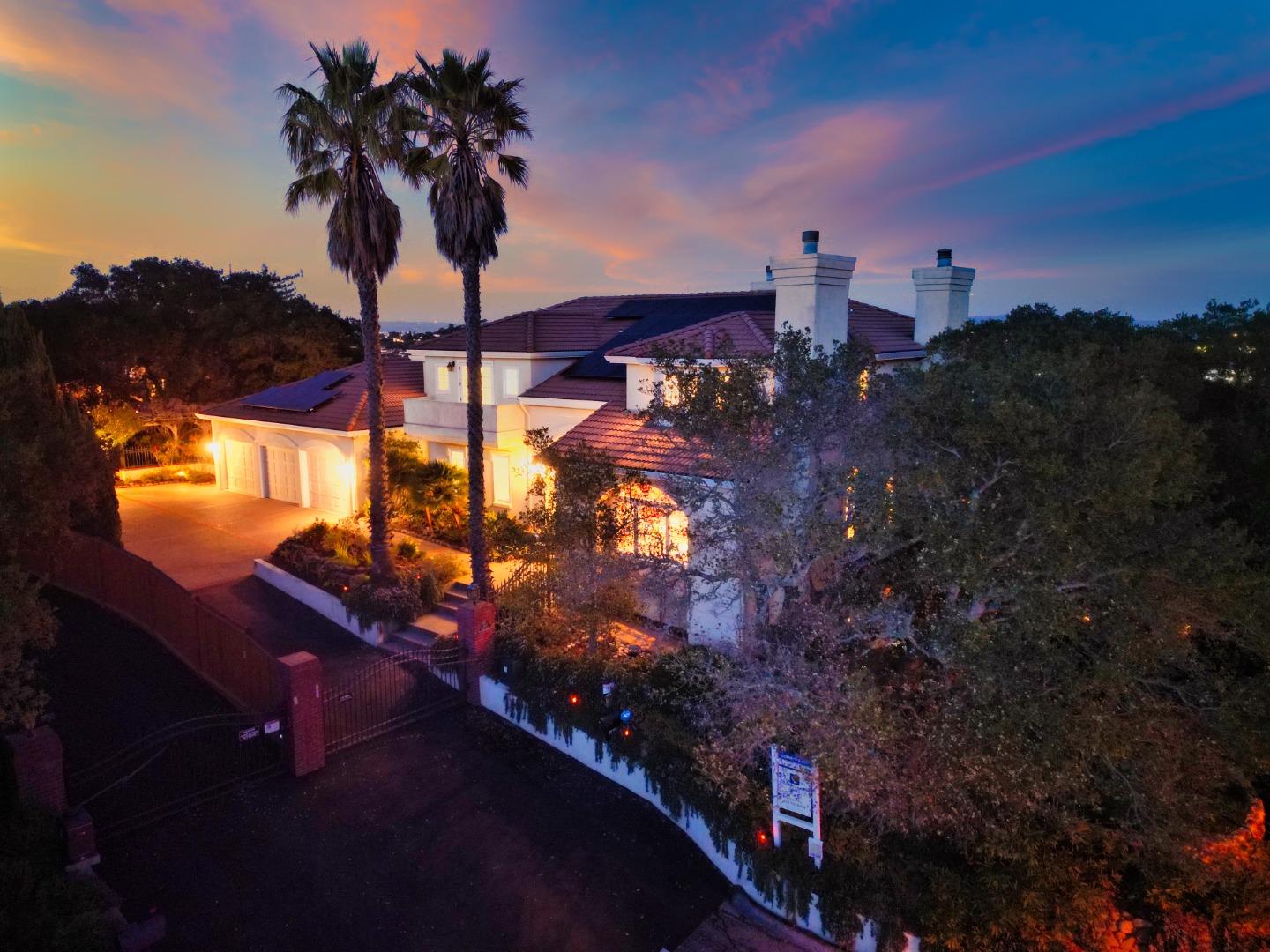 San Carlos, California, 94070, United States, 5 Bedrooms Bedrooms, ,5 BathroomsBathrooms,Residential,For Sale,1700172