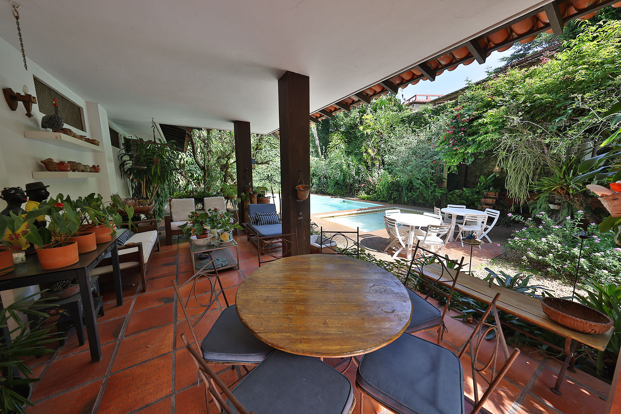  House in São Conrado with integrated indoor and outdoor spaces - 物件實景