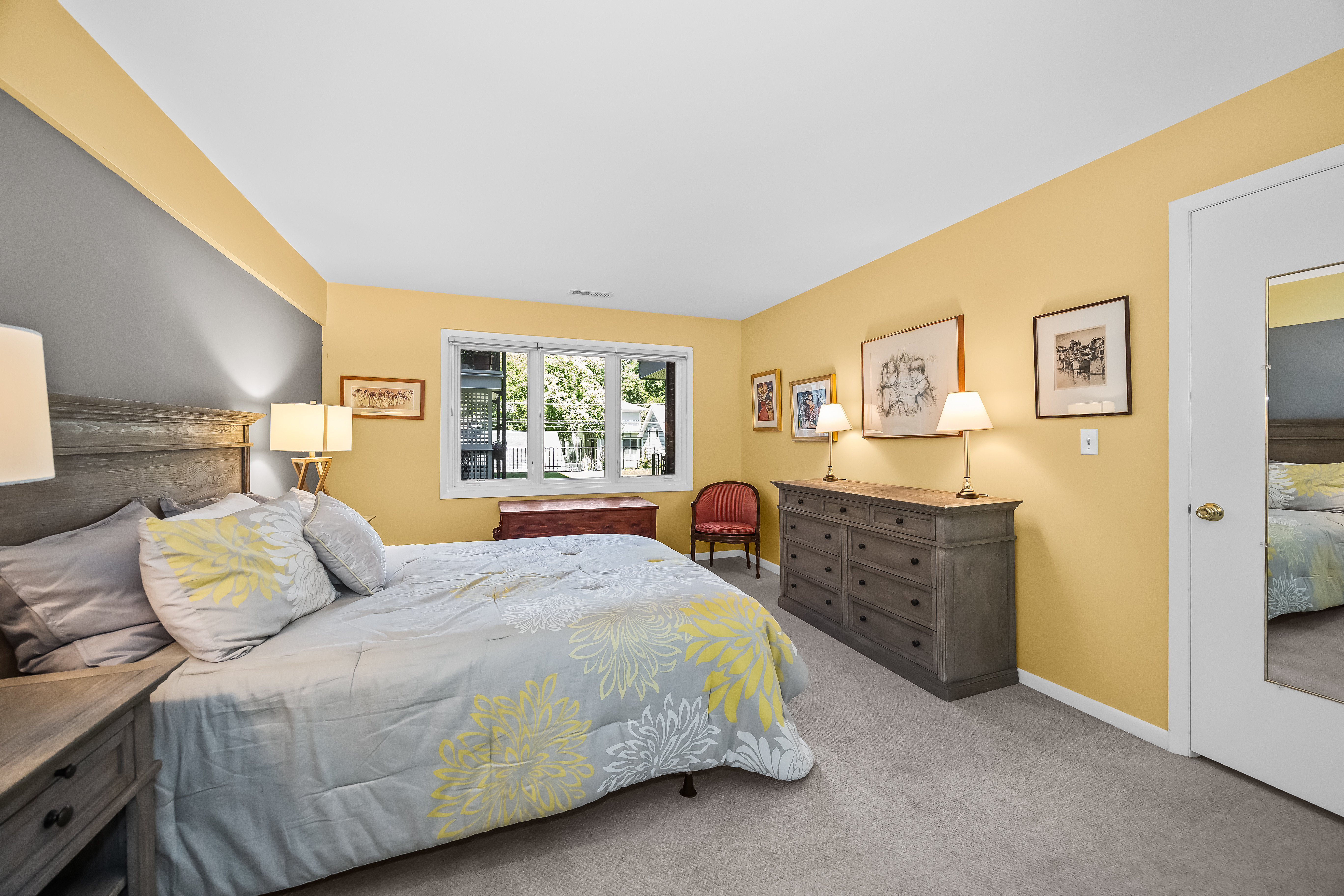  2333 Central Street, Evanston, IL, 60201 - 物件實景