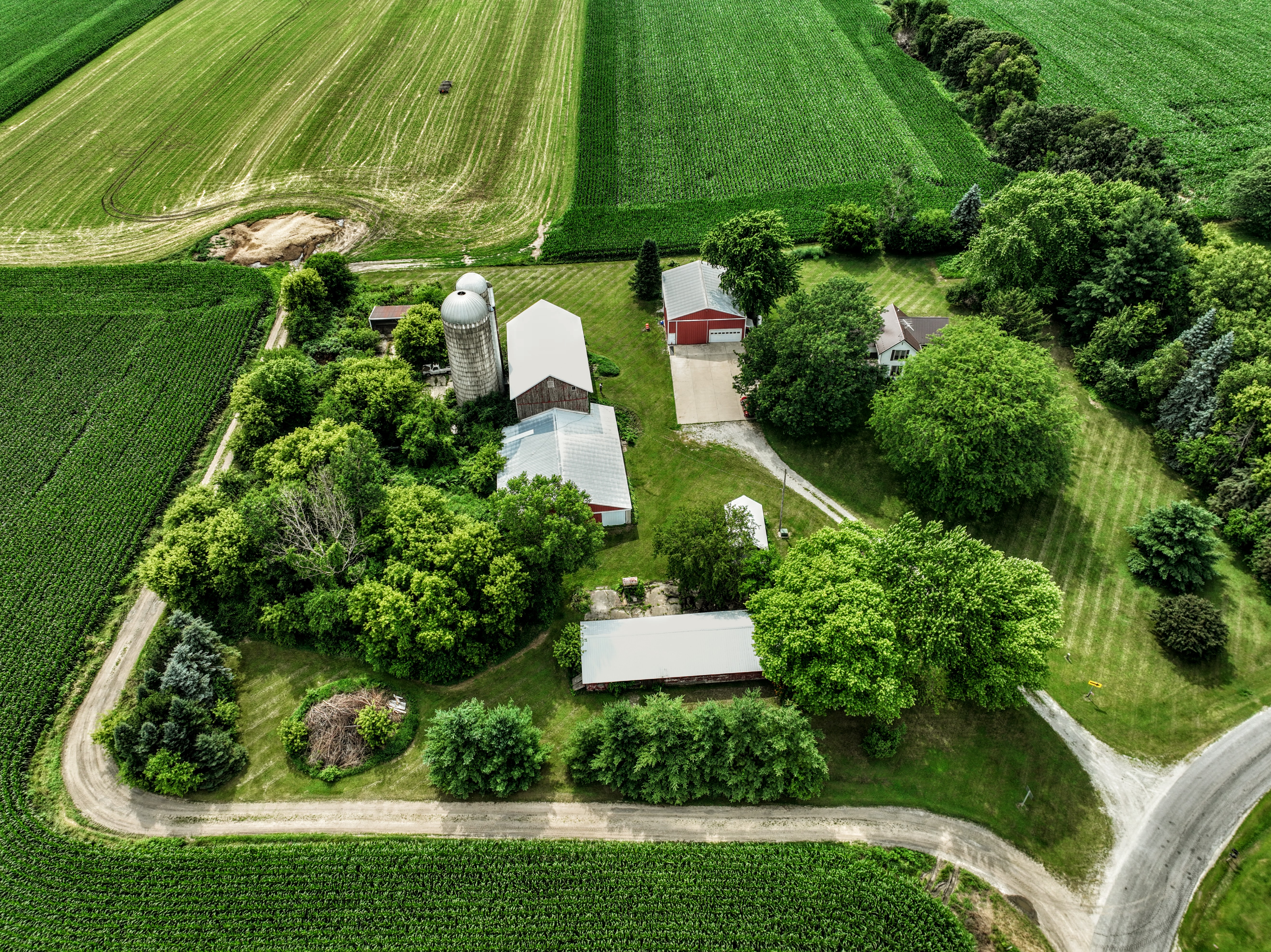 Milford, Wisconsin, 53551, United States, 4 Bedrooms Bedrooms, ,2 BathroomsBathrooms,Residential,For Sale,1889532