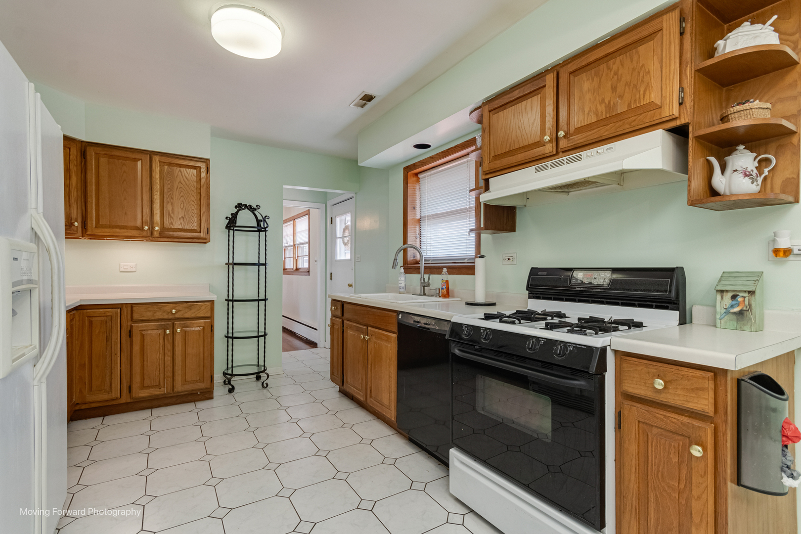 Addison, Illinois, 60101, United States, 3 Bedrooms Bedrooms, ,3 BathroomsBathrooms,Residential,For Sale,1923112