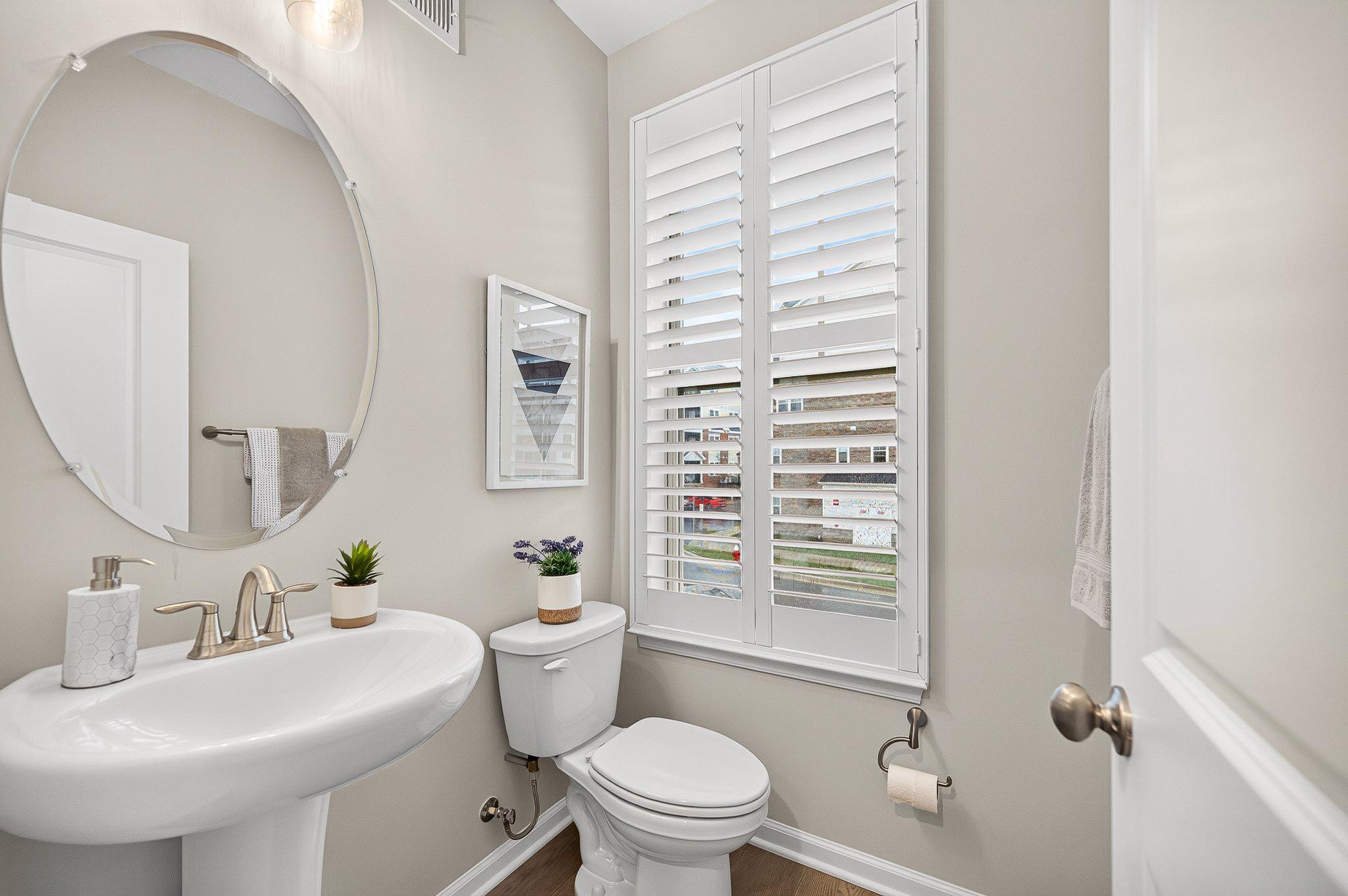  830 Sawback Square NE, Leesburg, VA, 20176 - 物件實景