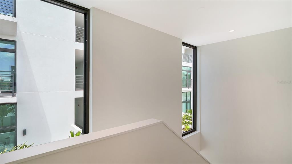 Sarasota, Florida, 34236, United States, 2 Bedrooms Bedrooms, ,2 BathroomsBathrooms,Residential,For Sale,1991932