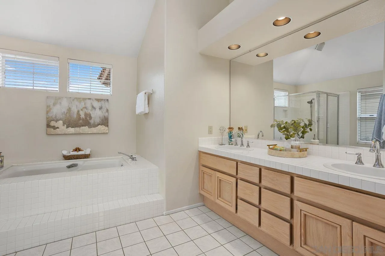San Diego, California, 92129, United States, 4 Bedrooms Bedrooms, ,3 BathroomsBathrooms,Residential,For Sale,1847316