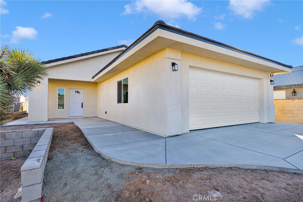 Hesperia, California, 92345, United States, 3 Bedrooms Bedrooms, ,3 BathroomsBathrooms,Residential,For Sale,2039750