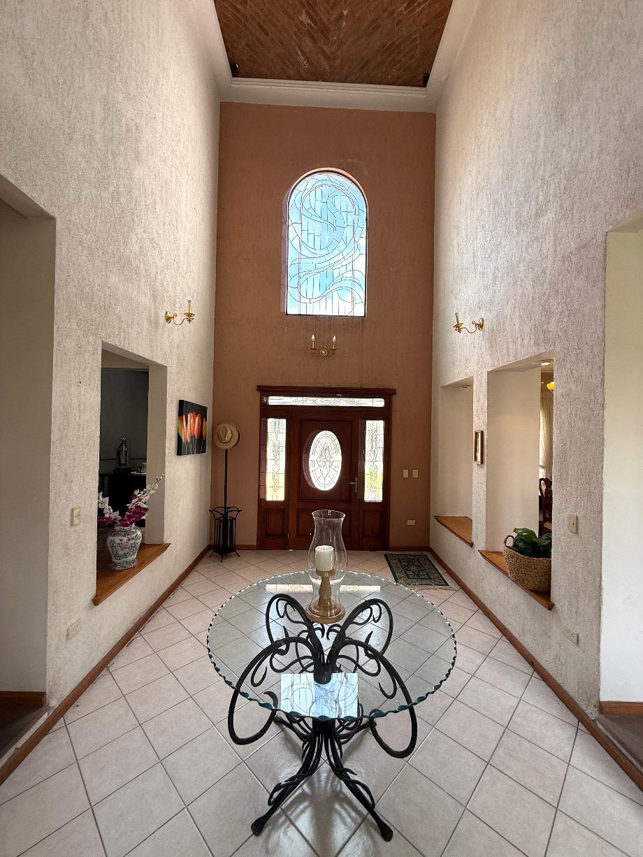 Aguascalientes, Aguascalientes, 20218, Mexico, 4 Bedrooms Bedrooms, ,2 BathroomsBathrooms,Residential,For Sale,1919564
