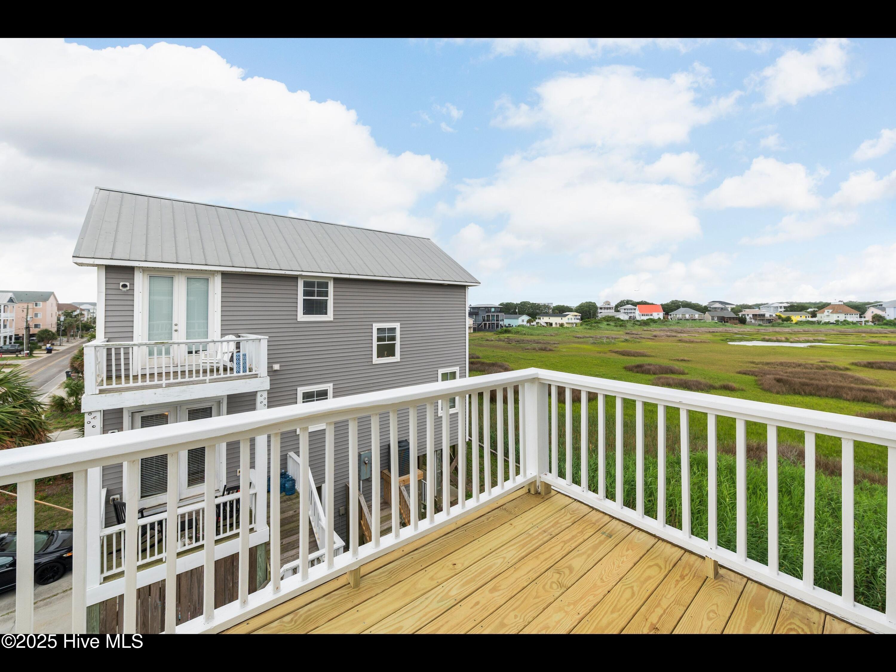Carolina Beach, North Carolina, 28428, United States, 3 Bedrooms Bedrooms, ,3 BathroomsBathrooms,Residential,For Sale,1827738