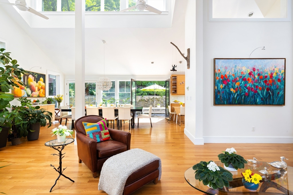 Brookline, Massachusetts, 02245, United States, 5 Bedrooms Bedrooms, ,5 BathroomsBathrooms,Residential,For Sale,1940538