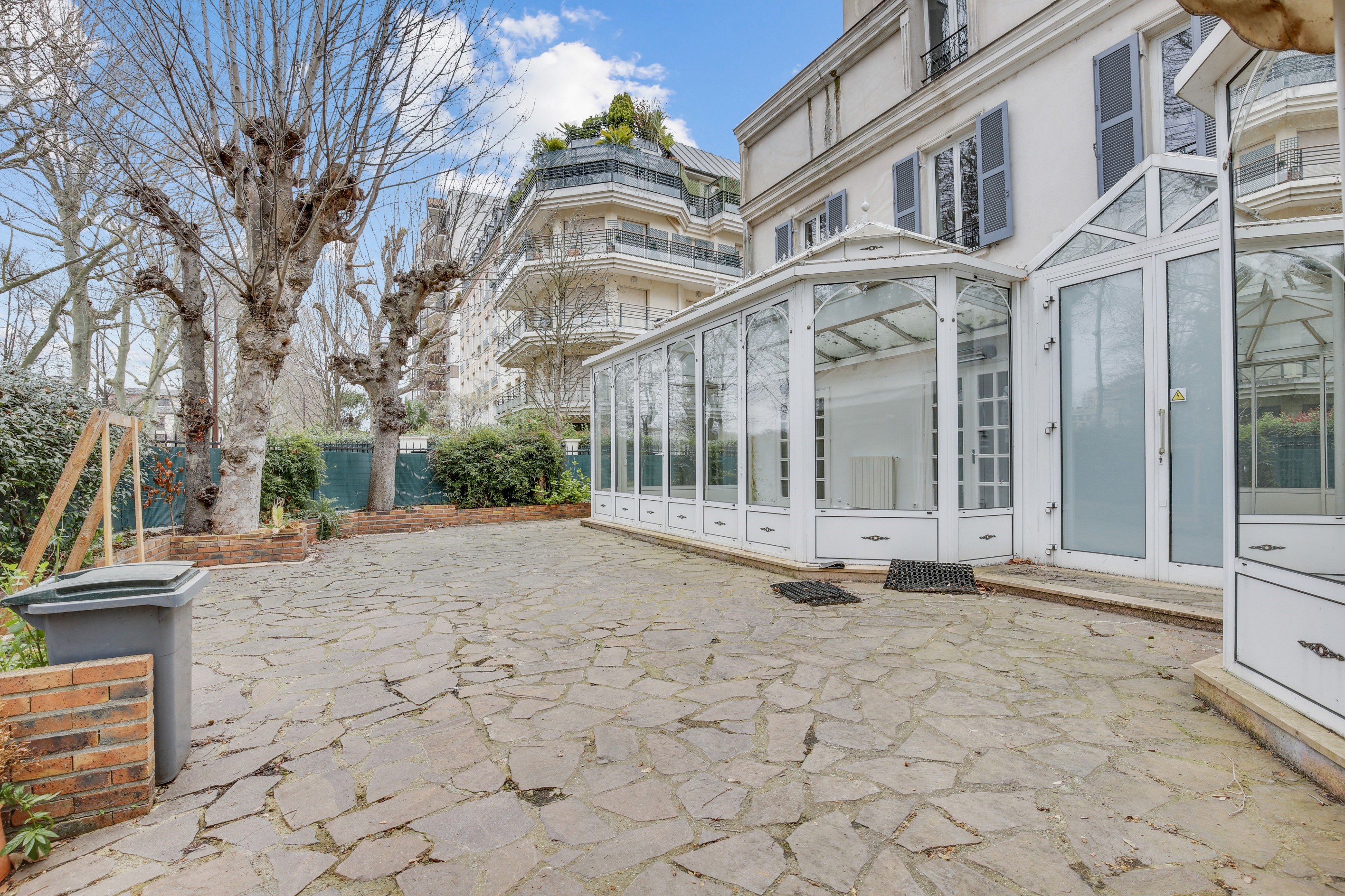  Private mansion for sale in Neuilly-sur-Seine - île de la Grande Jatte - 物件實景