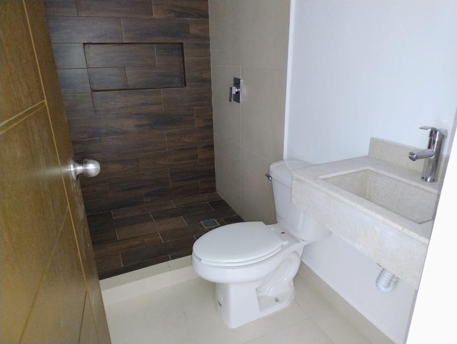 FLAMBOYANES, Gómez Palacio, Durango, 35049, Mexico, 4 Bedrooms Bedrooms, ,3 BathroomsBathrooms,Residential,For Sale,FLAMBOYANES,1416244