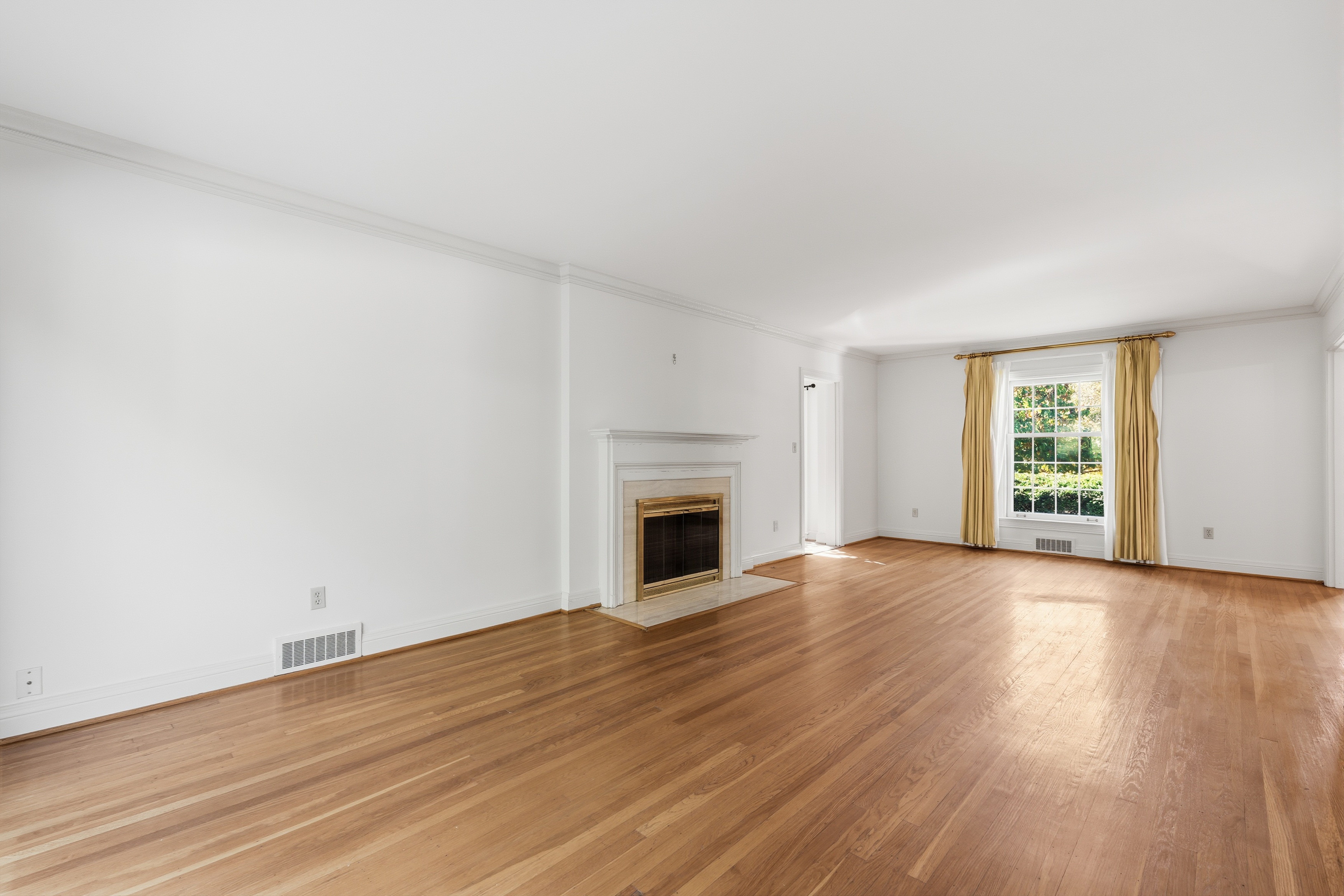  2501 Seneca Valley Road, Louisville, KY 40205 - 物件實景