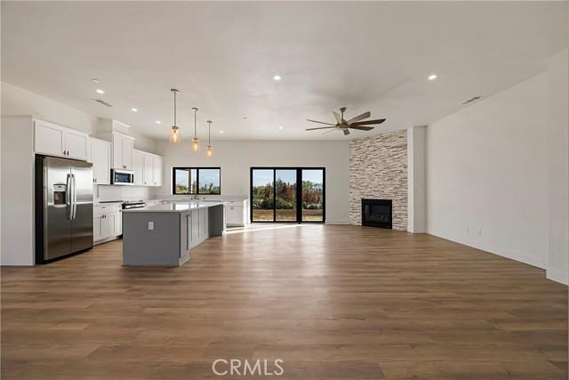 Paradise, California, 95969, United States, 3 Bedrooms Bedrooms, ,3 BathroomsBathrooms,Residential,For Sale,1987391