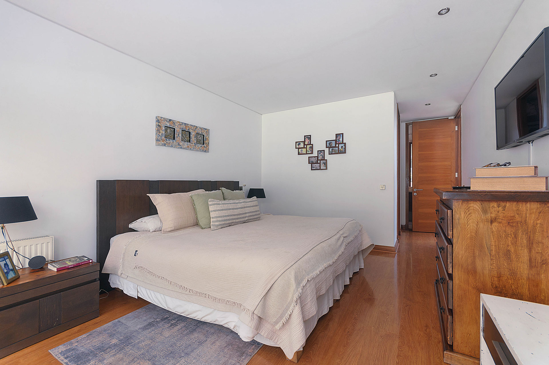  Remodeled Mediterranean-Style House in San Carlos de Apoquindo - 物件實景