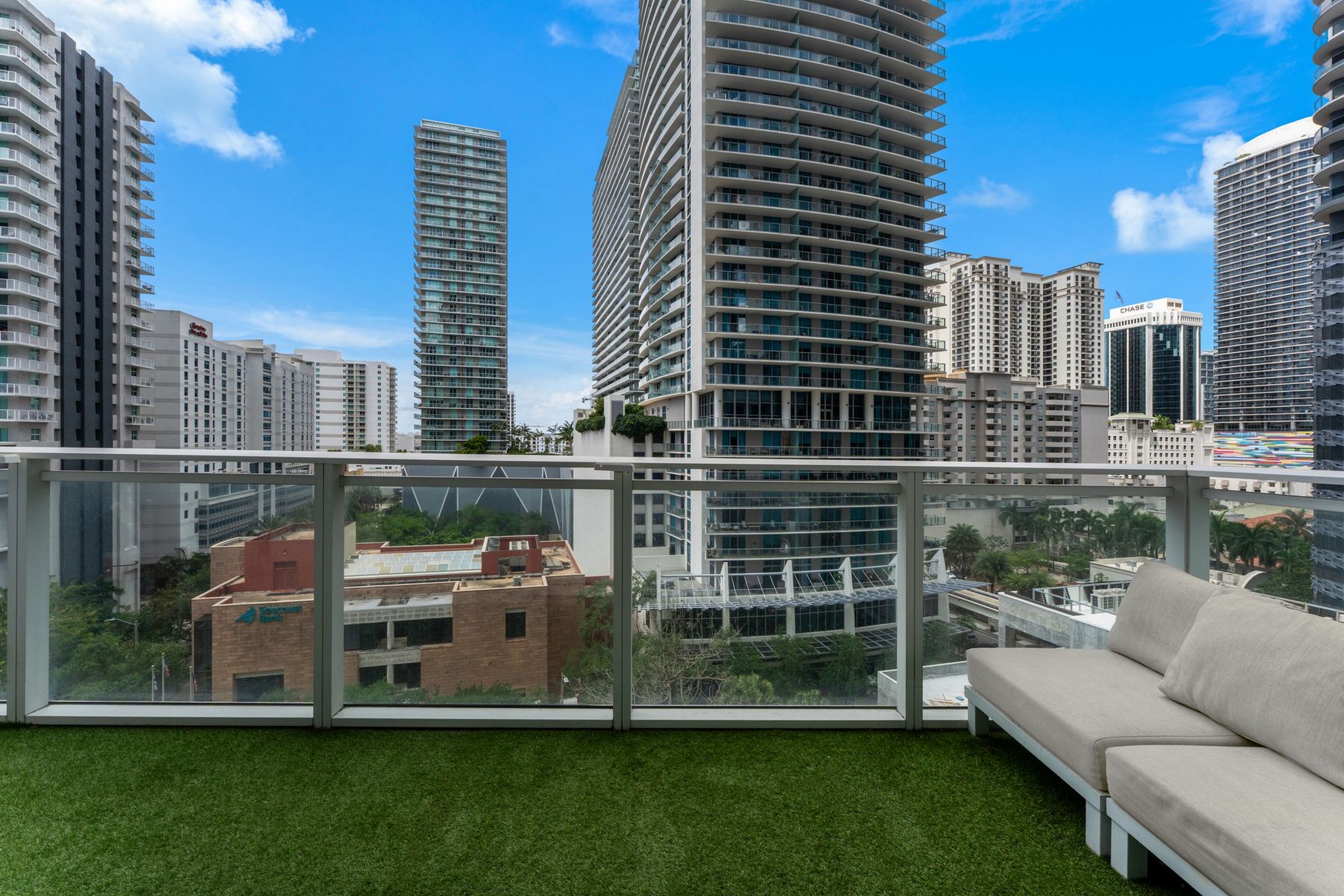  1080 Brickell Ave, Miami, FL, 33131 - 物件實景