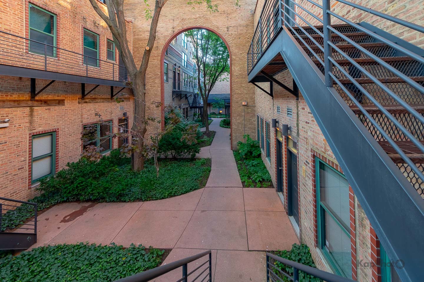 Chicago, Illinois, 60607, United States, 1 Bedroom Bedrooms, ,1 BathroomBathrooms,Residential,For Sale,1935059