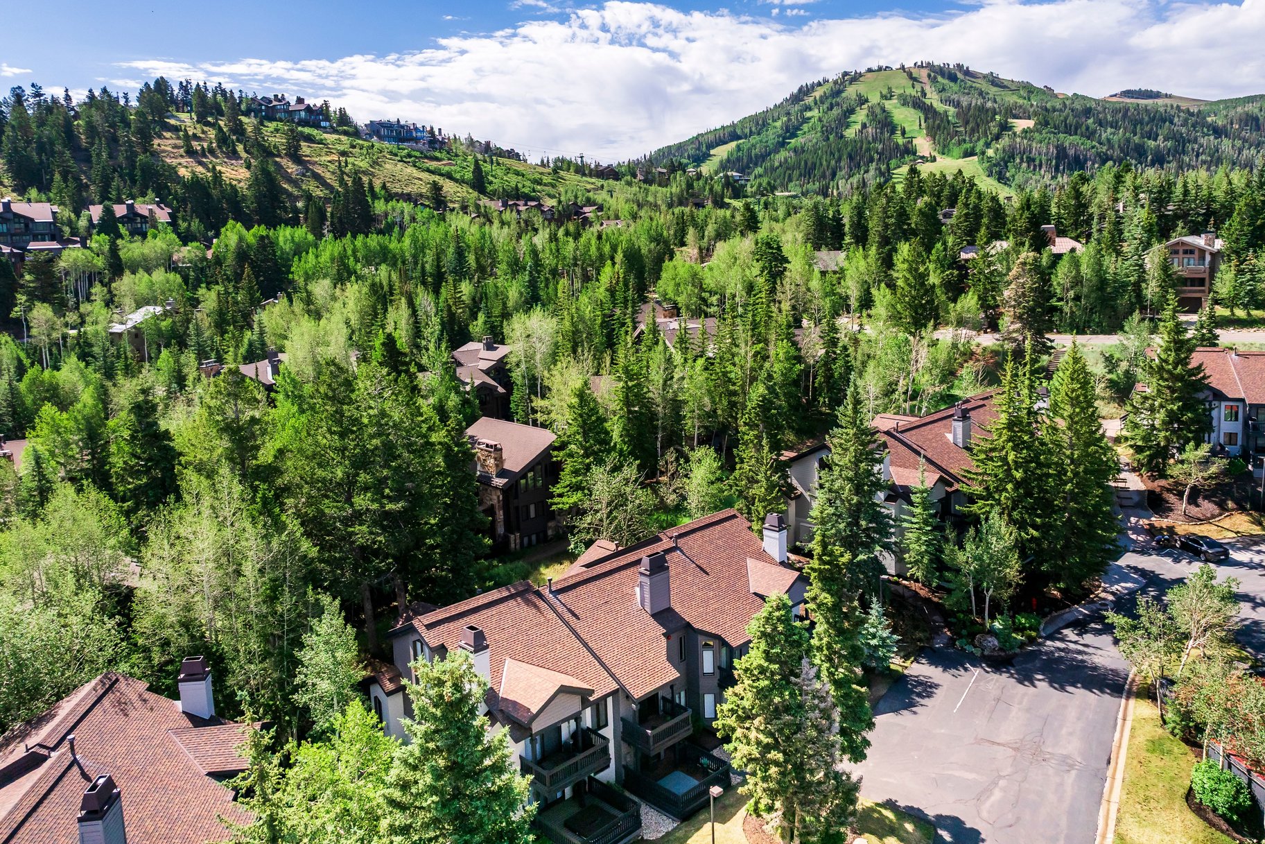 Beautifully Renovated Ski-In/Ski-Out Townhome in Upper Deer Valley - 物件實景