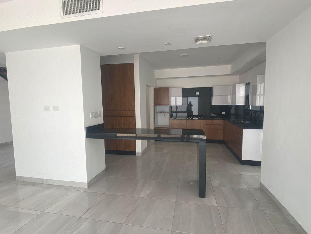 CAMPI?A CORDOVESA, Torreón, Coahuila de Zaragoza, 27018, Mexico, 3 Bedrooms Bedrooms, ,3 BathroomsBathrooms,Residential,For Sale,CAMPI?A CORDOVESA,1624799