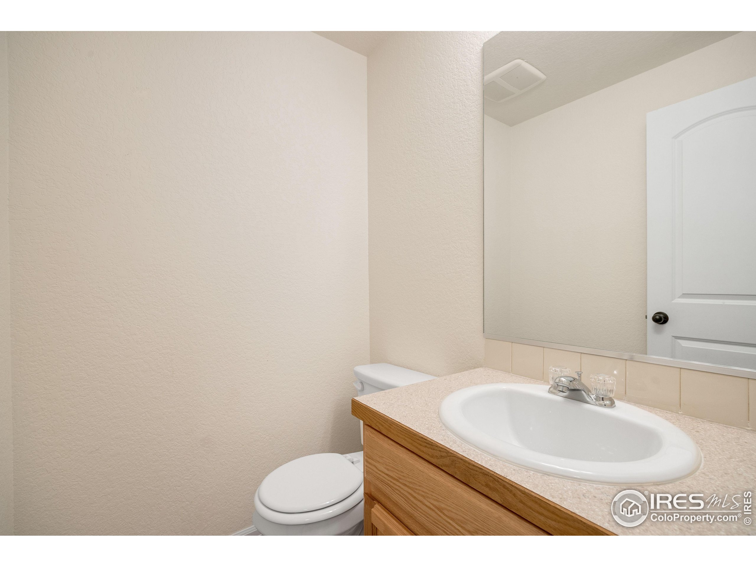 Fort Collins, Colorado, 80524, United States, 5 Bedrooms Bedrooms, ,4 BathroomsBathrooms,Residential,For Sale,1939496
