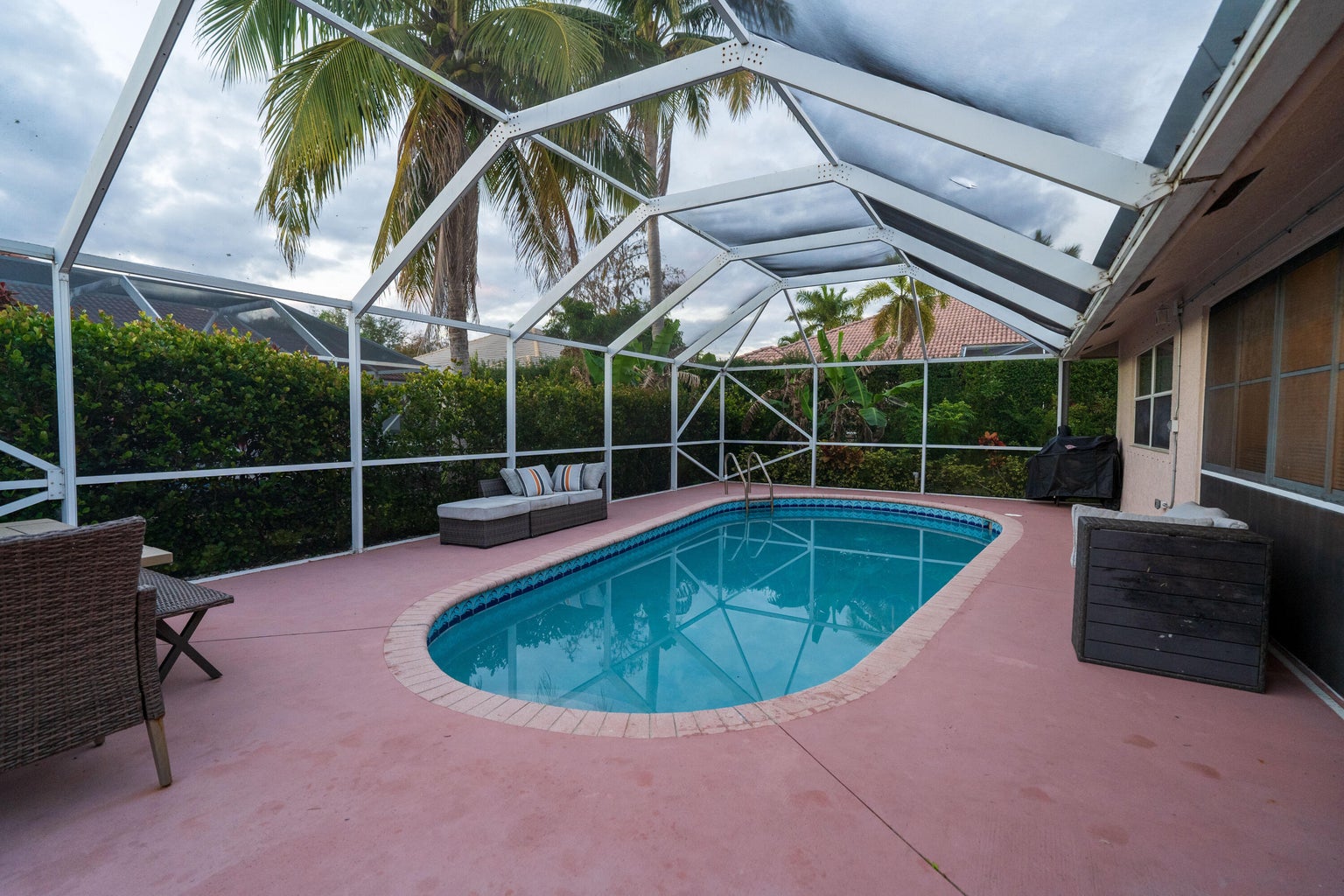 Royal Palm Beach, Florida, 33411, United States, 4 Bedrooms Bedrooms, ,3 BathroomsBathrooms,Residential,For Sale,1982978